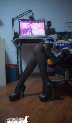 青草久久国产一区大伊人_HD全集免费观看