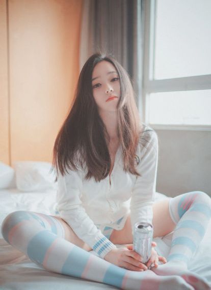 julia一区二区在线播放_国产剧高清视频观看
